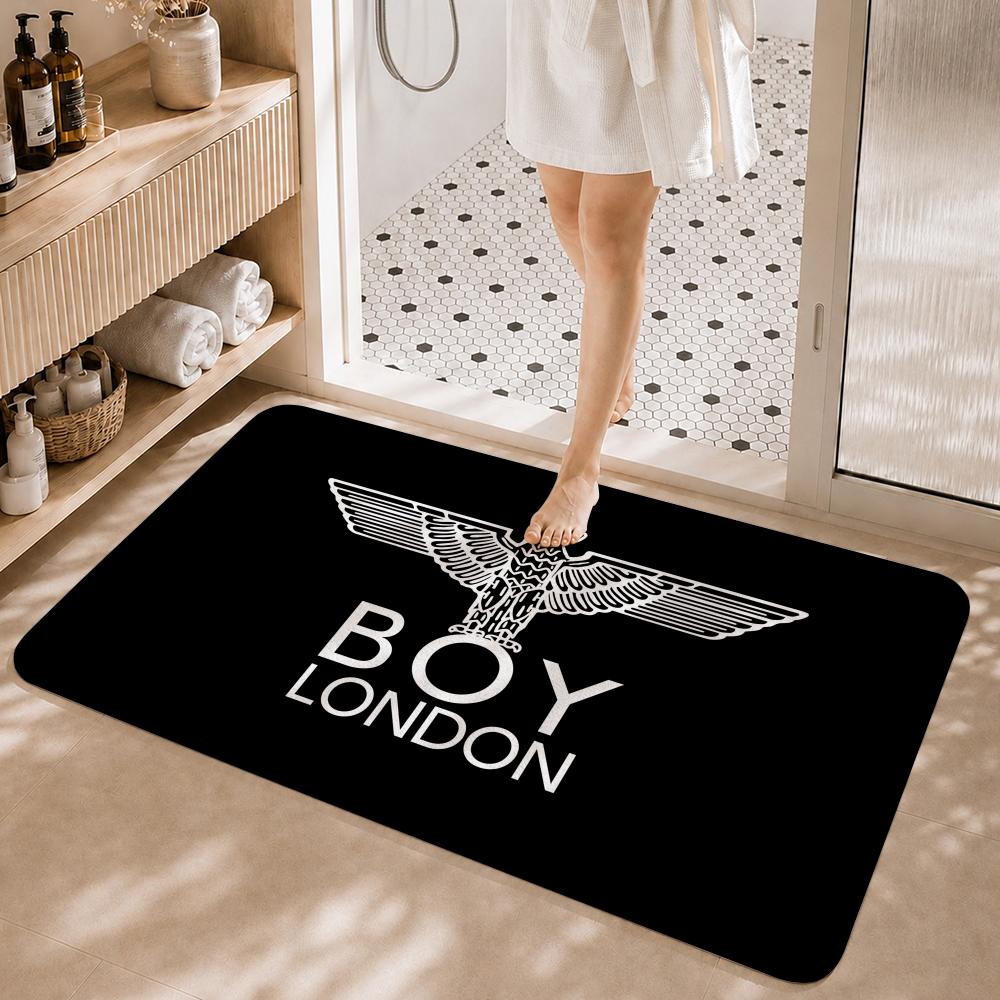 Streetwear Brand Home Decor - سجادة أرضية من ماركة ستريت وير